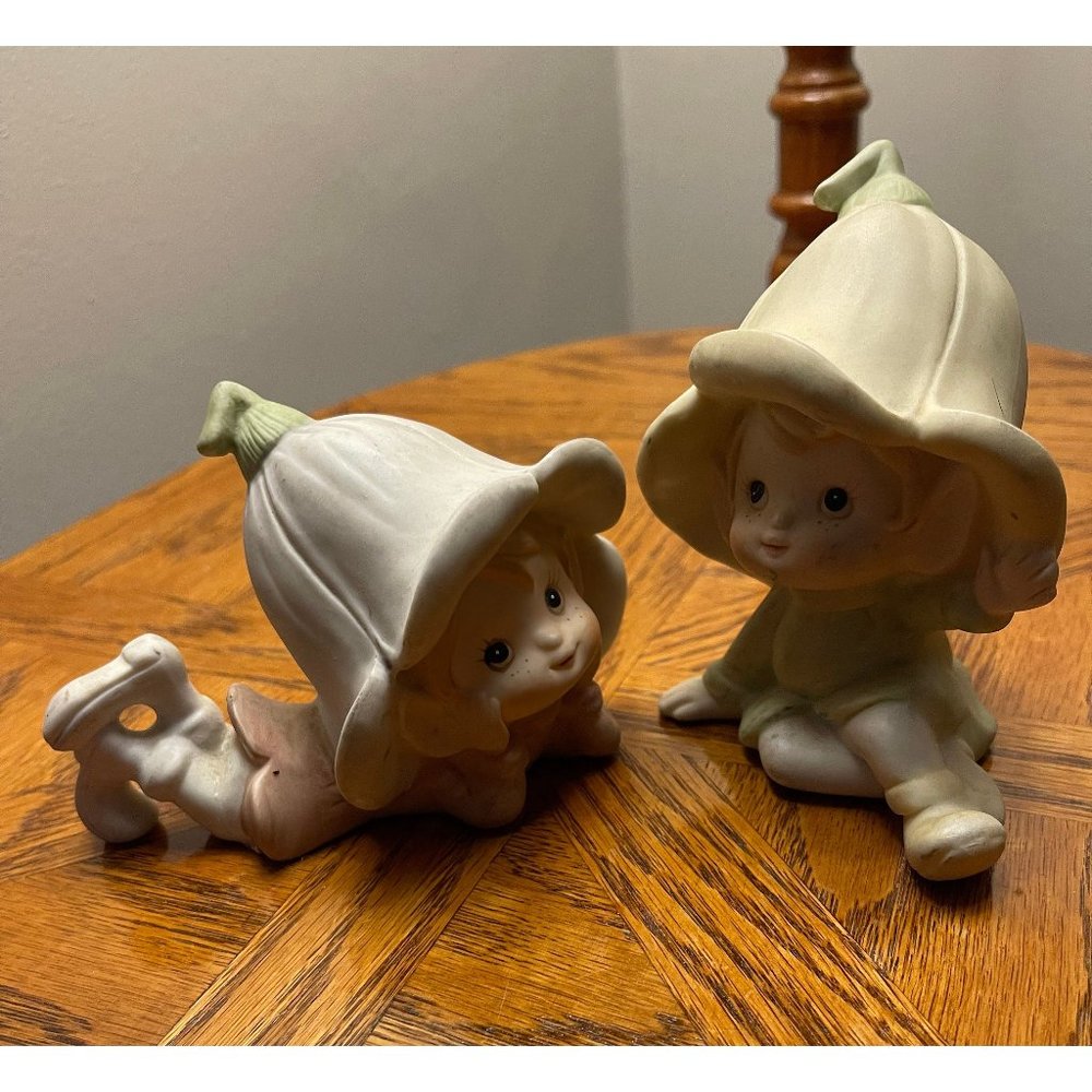 2 VINTAGE Homco Little Girl Garden Pixie Elves Flower Hat Figurine Porcelain and